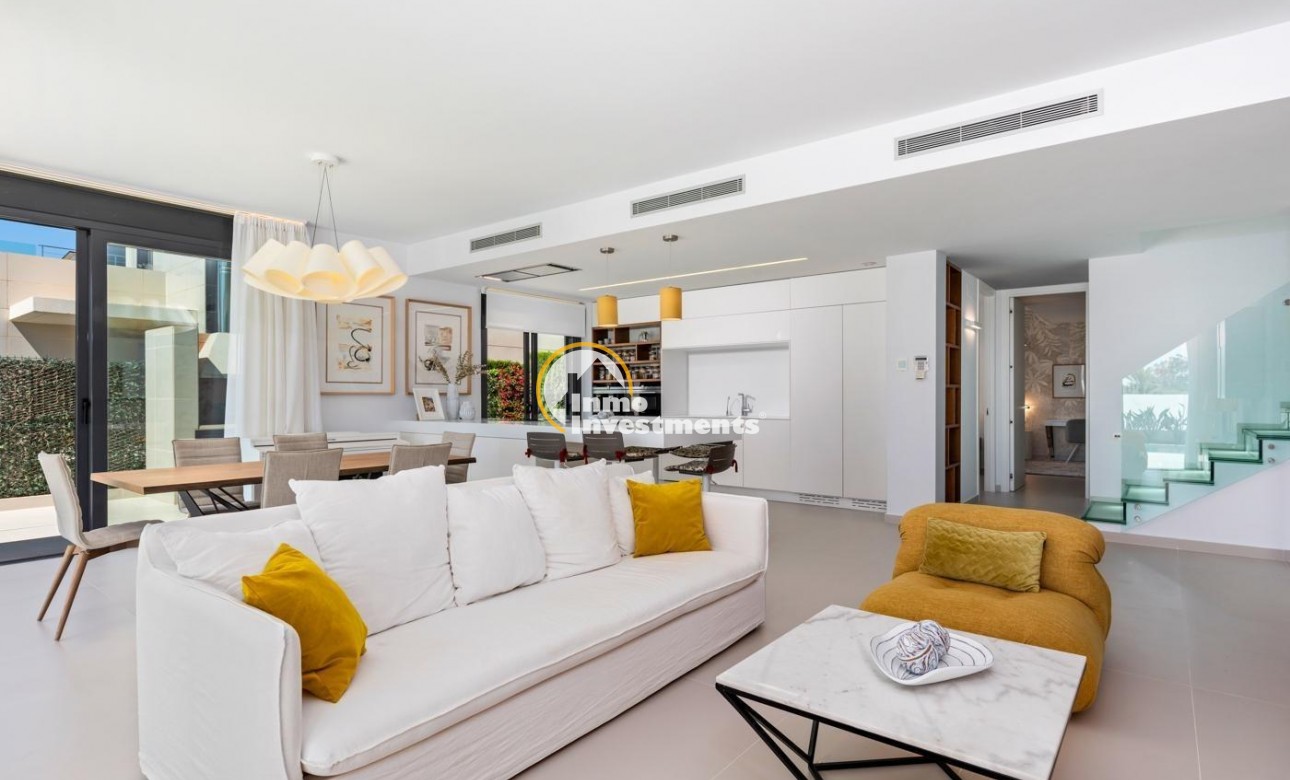 Reventa - Chalet independiente - Orihuela Costa - Campoamor