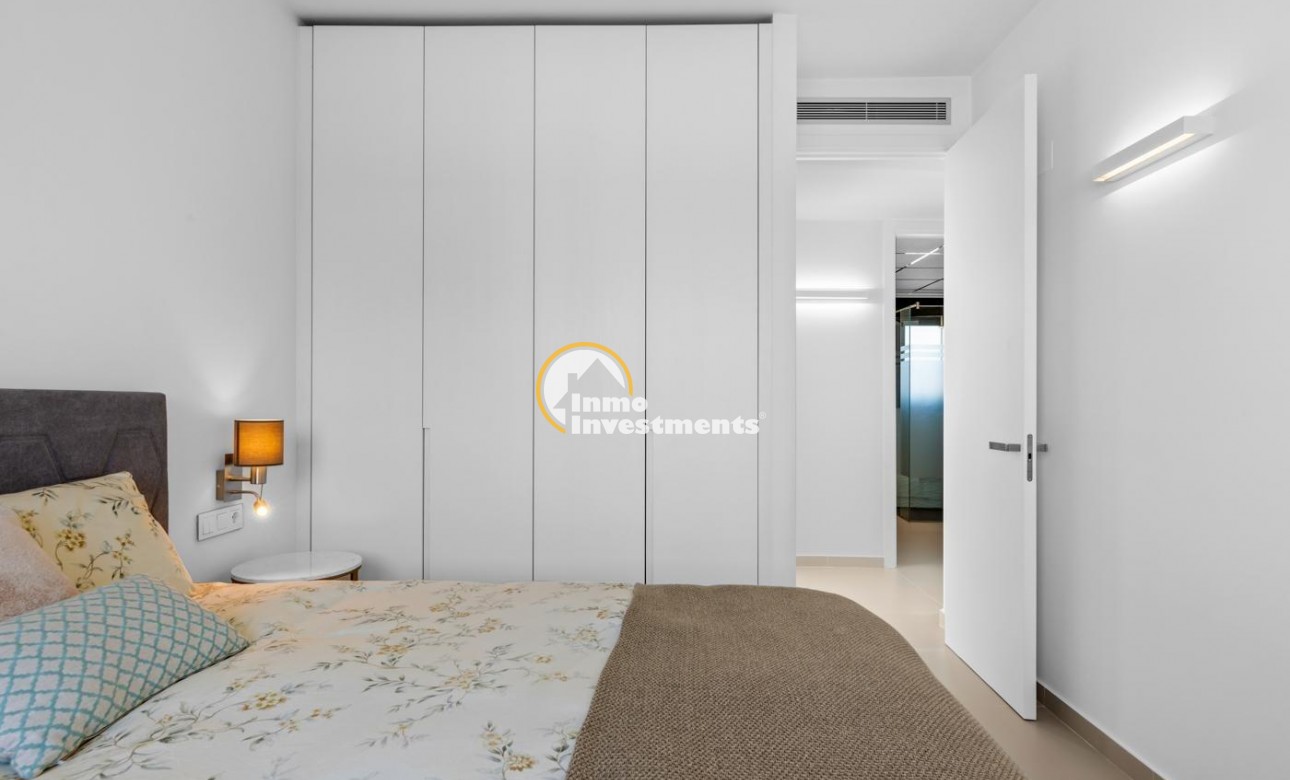 Reventa - Chalet independiente - Orihuela Costa - Campoamor