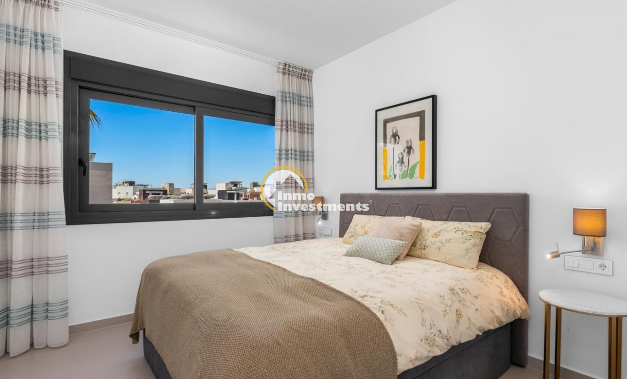 Reventa - Chalet independiente - Orihuela Costa - Campoamor