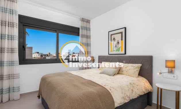 Reventa - Chalet independiente - Orihuela Costa - Campoamor