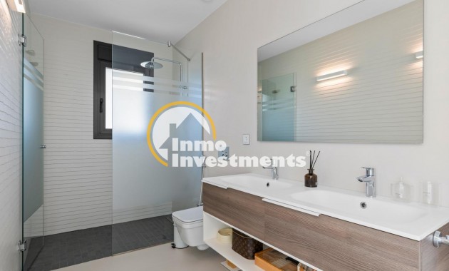 Reventa - Chalet independiente - Orihuela Costa - Campoamor