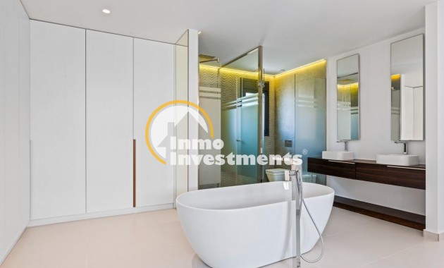 Reventa - Chalet independiente - Orihuela Costa - Campoamor