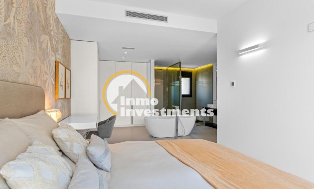 Reventa - Chalet independiente - Orihuela Costa - Campoamor