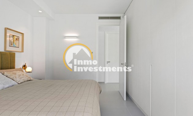 Reventa - Chalet independiente - Orihuela Costa - Campoamor