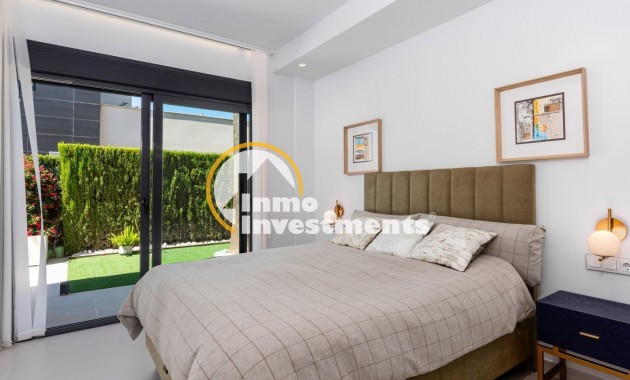 Reventa - Chalet independiente - Orihuela Costa - Campoamor