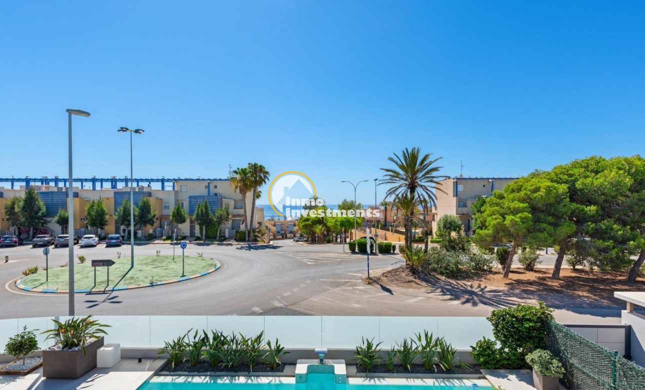 Reventa - Chalet independiente - Orihuela Costa - Campoamor