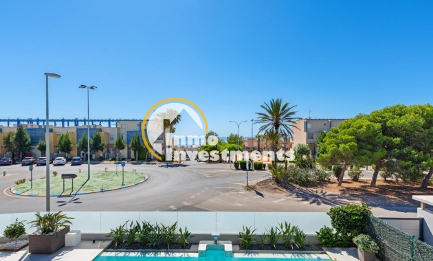 Reventa - Chalet independiente - Orihuela Costa - Campoamor