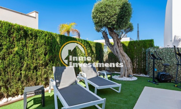Reventa - Chalet independiente - Orihuela Costa - Campoamor