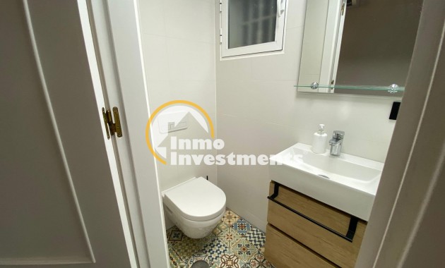 Reventa - Apartamento - Torrevieja - Playas