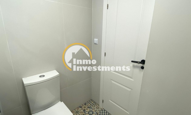 Reventa - Apartamento - Torrevieja - Playas