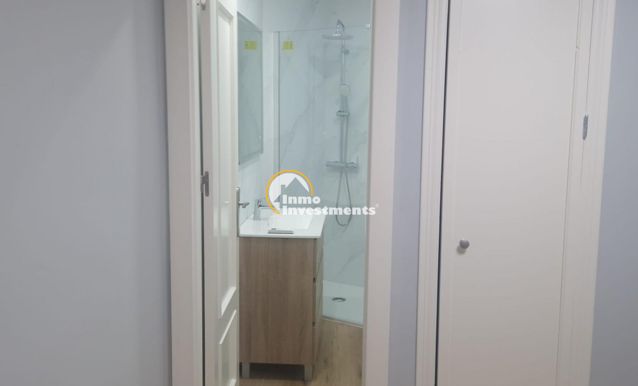 Bestaande bouw - Appartement - Torrevieja - La Mata pueblo