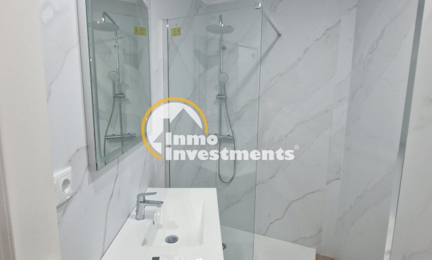 Bestaande bouw - Appartement - Torrevieja - La Mata pueblo