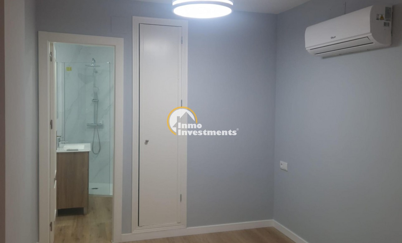 Bestaande bouw - Appartement - Torrevieja - La Mata pueblo