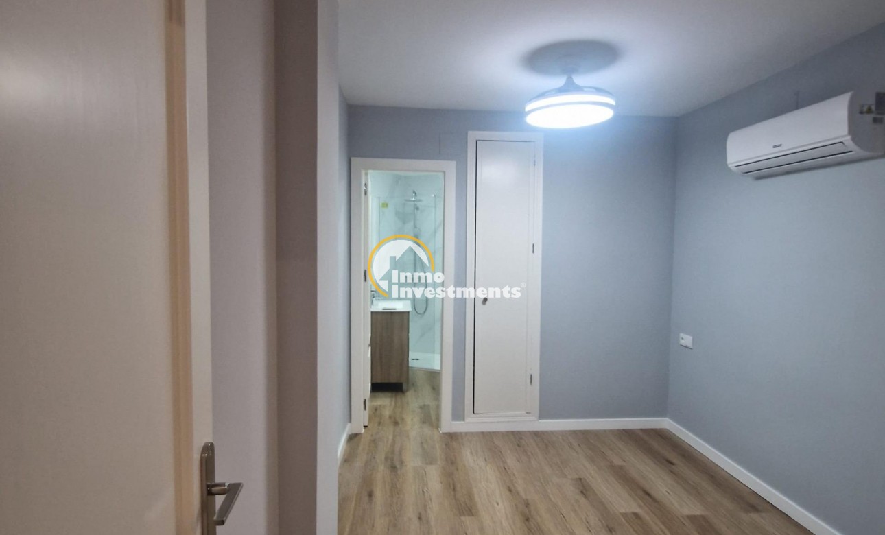 Bestaande bouw - Appartement - Torrevieja - La Mata pueblo