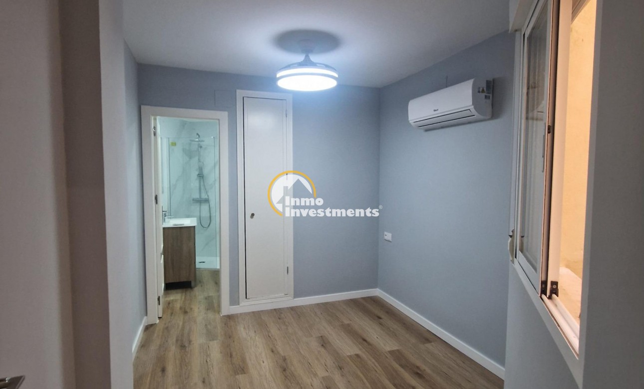 Bestaande bouw - Appartement - Torrevieja - La Mata pueblo