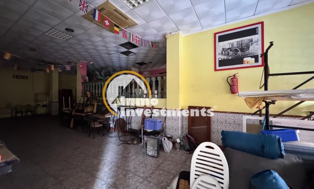 Bestaande bouw - Commercieel - Torrevieja - Playa del Cura