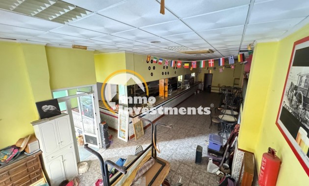 Bestaande bouw - Commercieel - Torrevieja - Playa del Cura