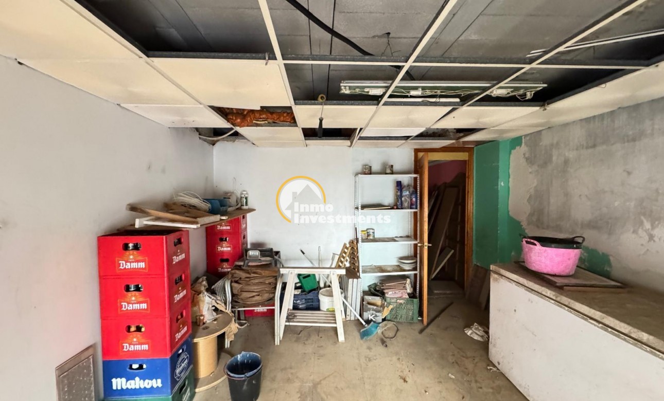 Bestaande bouw - Commercieel - Torrevieja - Playa del Cura