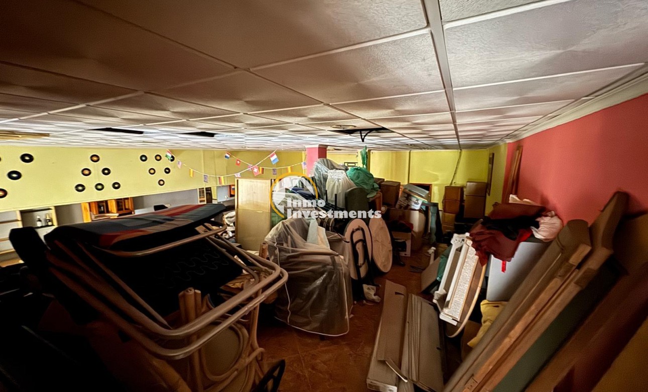 Bestaande bouw - Commercieel - Torrevieja - Playa del Cura