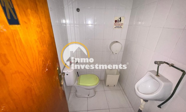 Bestaande bouw - Commercieel - Torrevieja - Playa del Cura