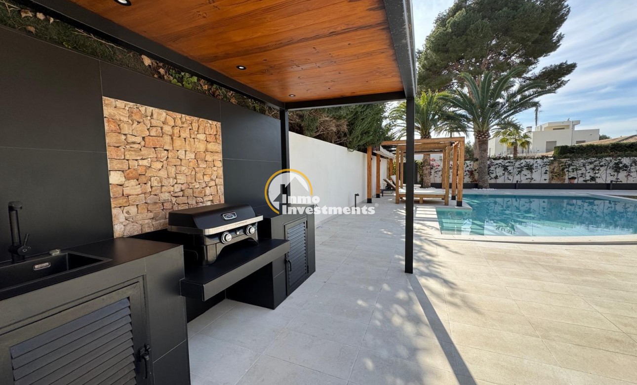 Bestaande bouw - Villa - Orihuela Costa - Altos de Campoamor