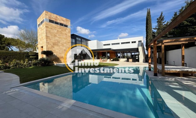 Bestaande bouw - Villa - Orihuela Costa - Altos de Campoamor