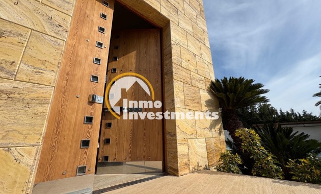 Bestaande bouw - Villa - Orihuela Costa - Altos de Campoamor