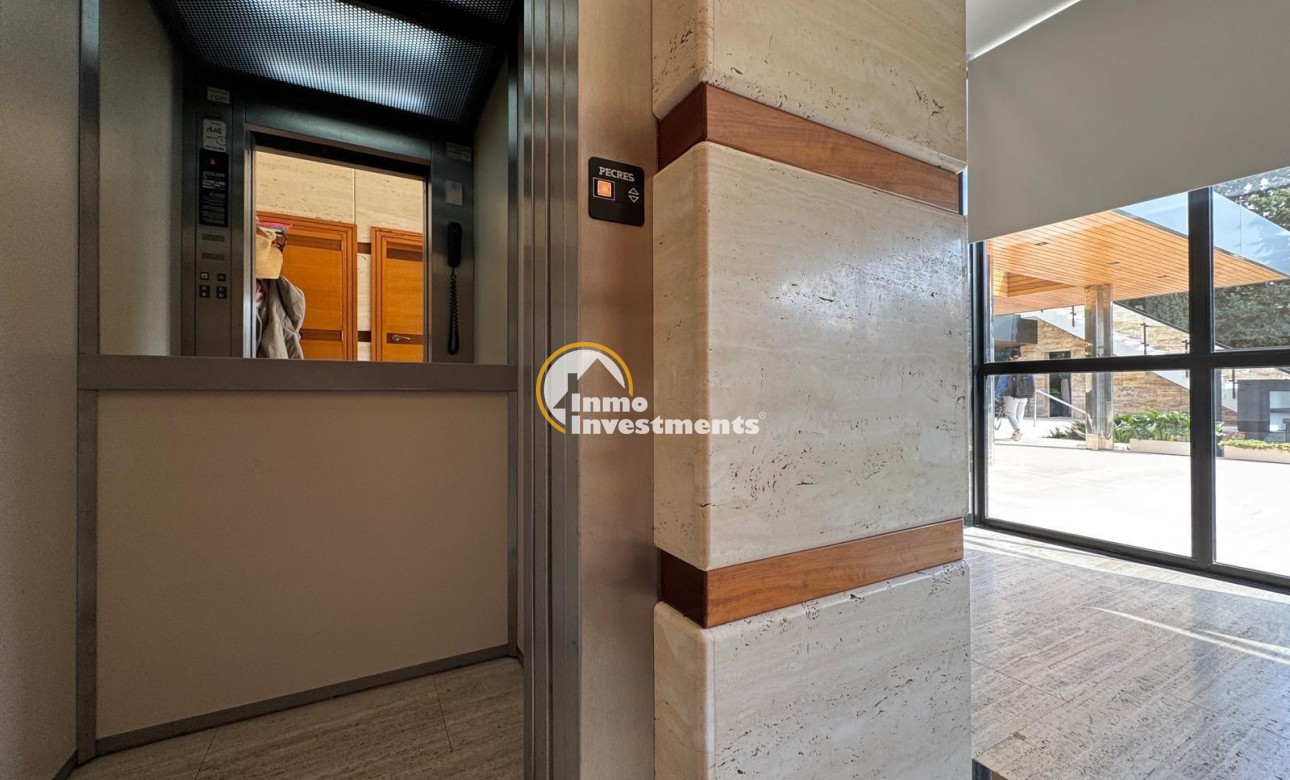 Bestaande bouw - Villa - Orihuela Costa - Altos de Campoamor