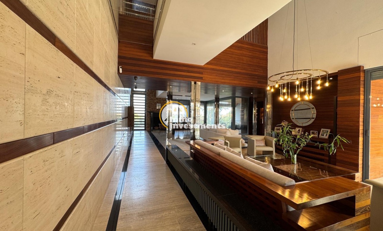 Bestaande bouw - Villa - Orihuela Costa - Altos de Campoamor