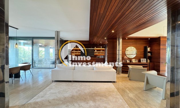 Bestaande bouw - Villa - Orihuela Costa - Altos de Campoamor