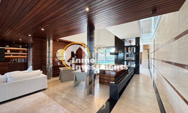 Bestaande bouw - Villa - Orihuela Costa - Altos de Campoamor