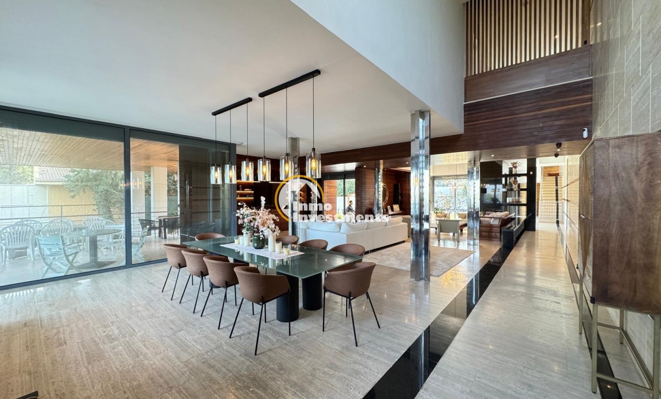 Bestaande bouw - Villa - Orihuela Costa - Altos de Campoamor