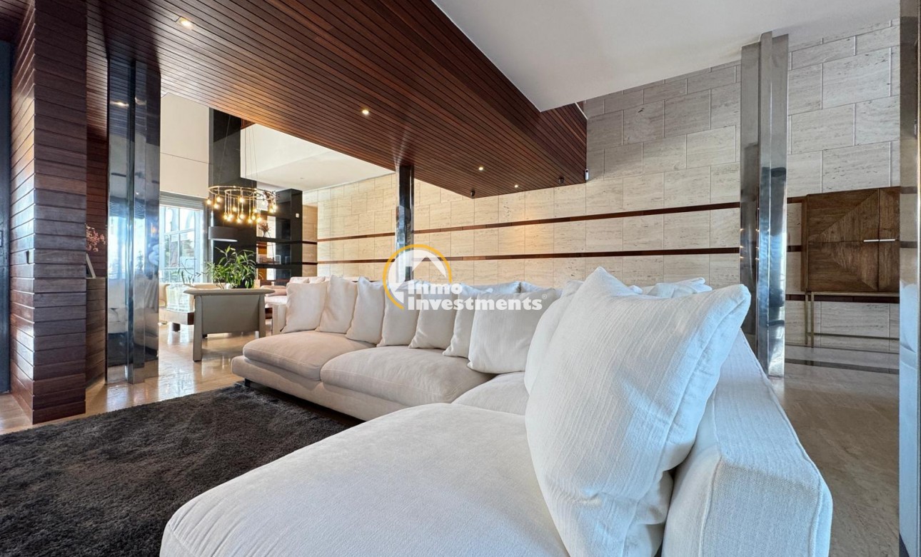 Bestaande bouw - Villa - Orihuela Costa - Altos de Campoamor