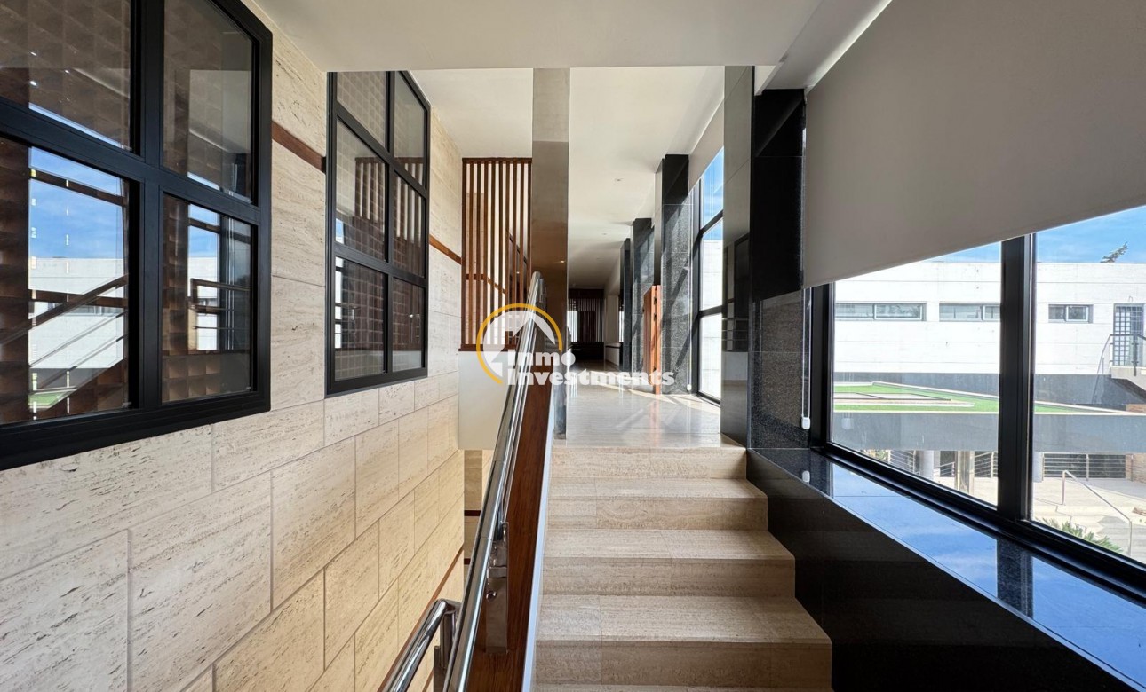 Bestaande bouw - Villa - Orihuela Costa - Altos de Campoamor