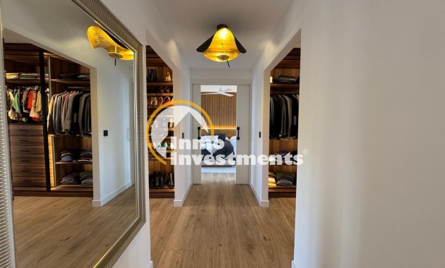 Bestaande bouw - Villa - Orihuela Costa - Altos de Campoamor