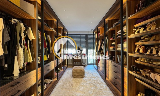 Bestaande bouw - Villa - Orihuela Costa - Altos de Campoamor