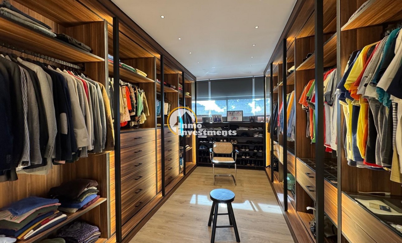 Bestaande bouw - Villa - Orihuela Costa - Altos de Campoamor