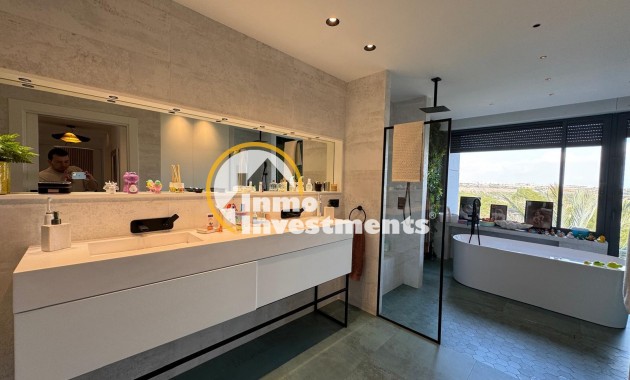 Bestaande bouw - Villa - Orihuela Costa - Altos de Campoamor