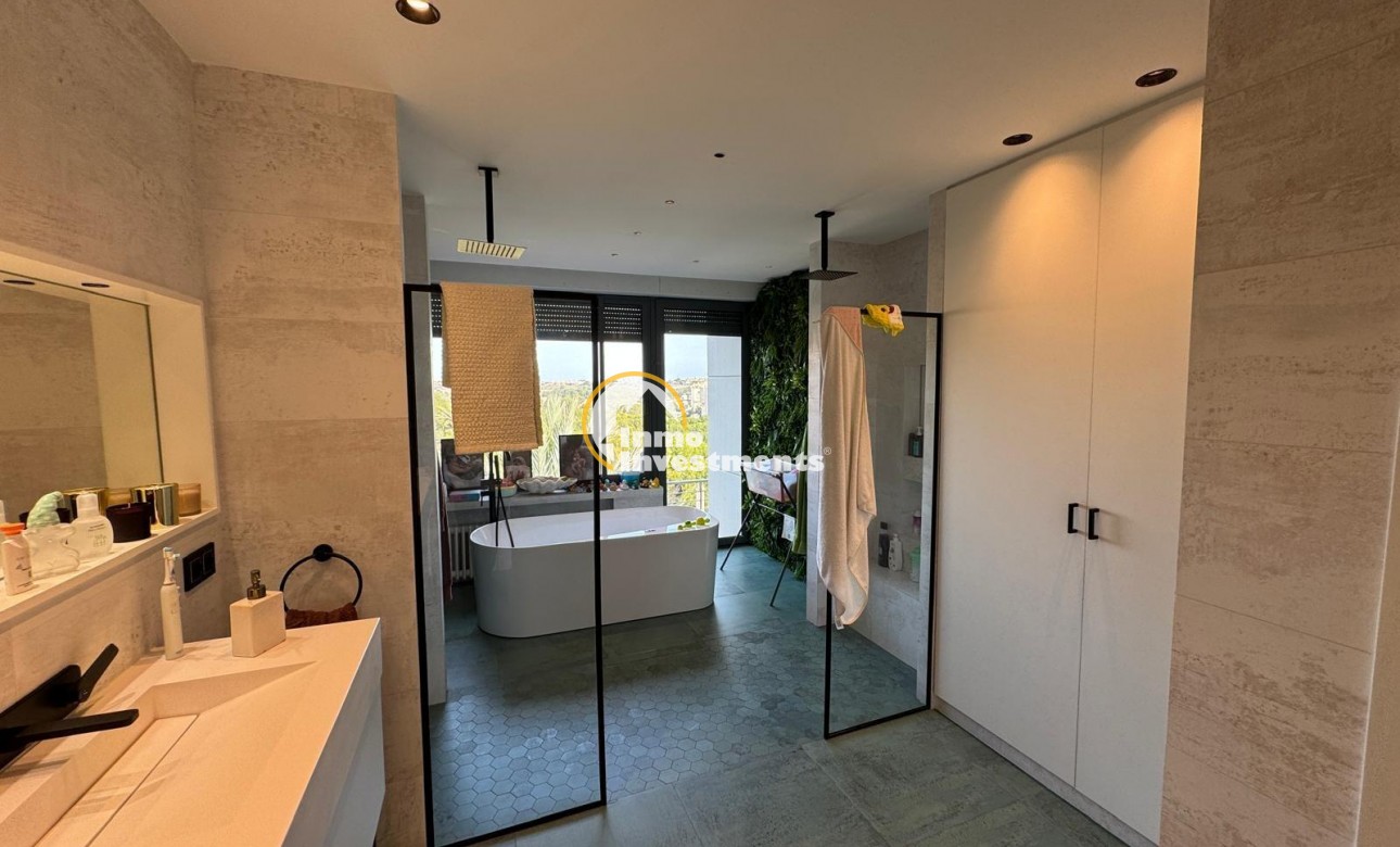 Bestaande bouw - Villa - Orihuela Costa - Altos de Campoamor