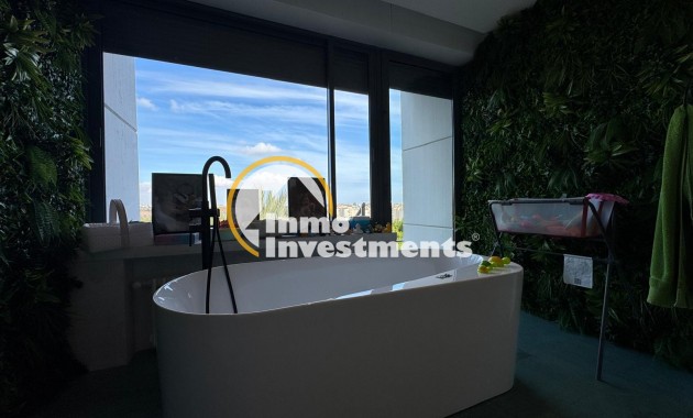 Bestaande bouw - Villa - Orihuela Costa - Altos de Campoamor