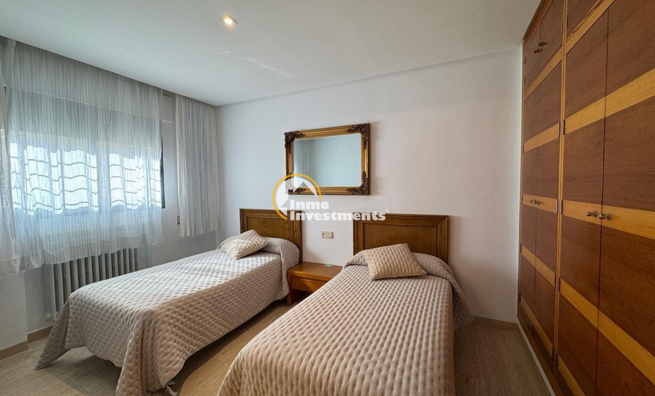 Bestaande bouw - Villa - Orihuela Costa - Altos de Campoamor