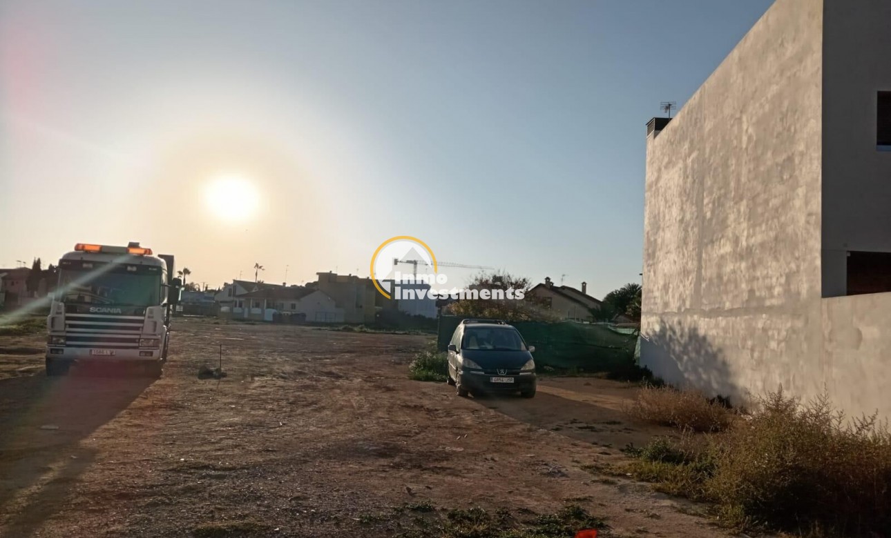 Reventa - Parcela - San Pedro - CERCA PLAYA