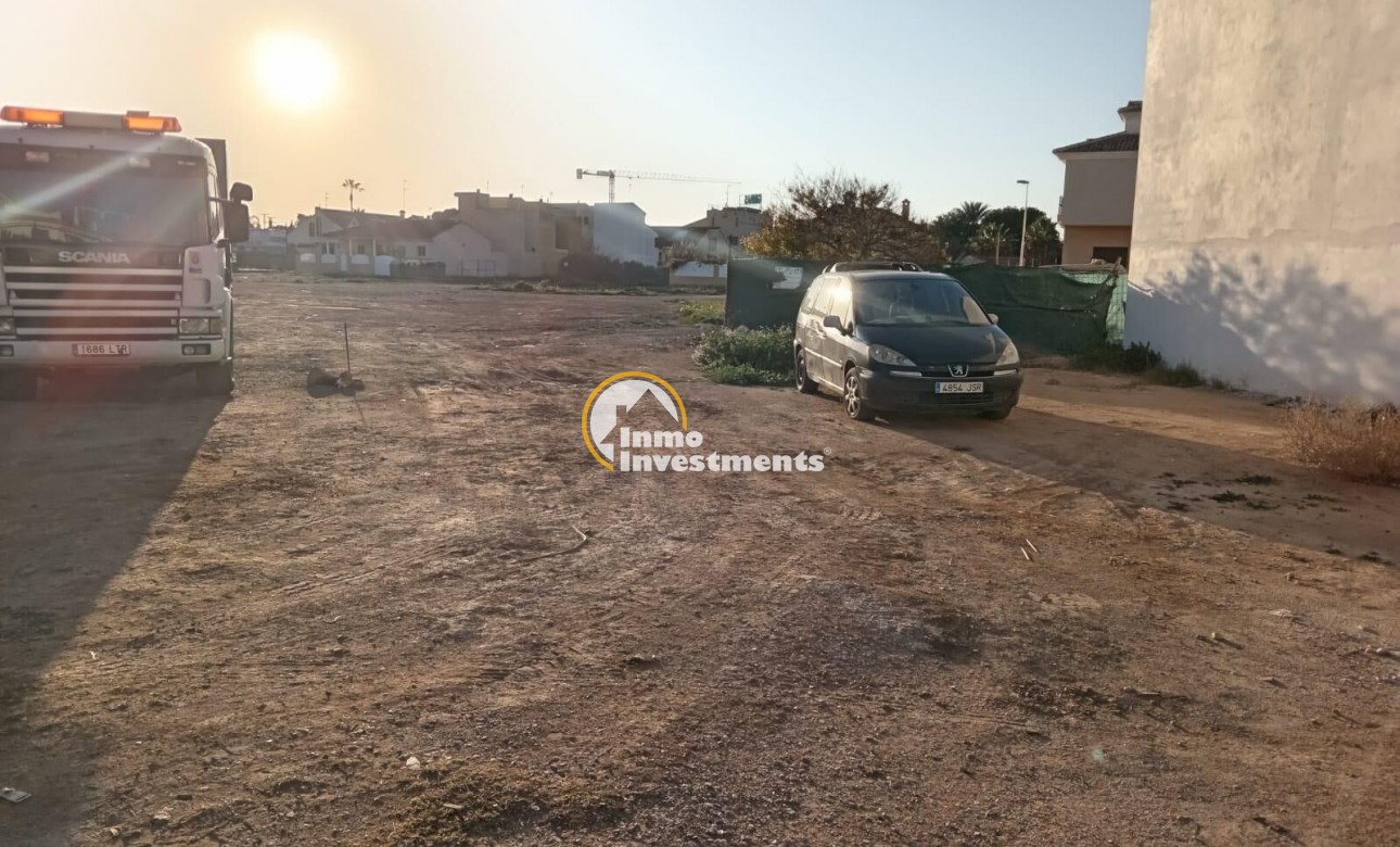 Reventa - Parcela - San Pedro - CERCA PLAYA