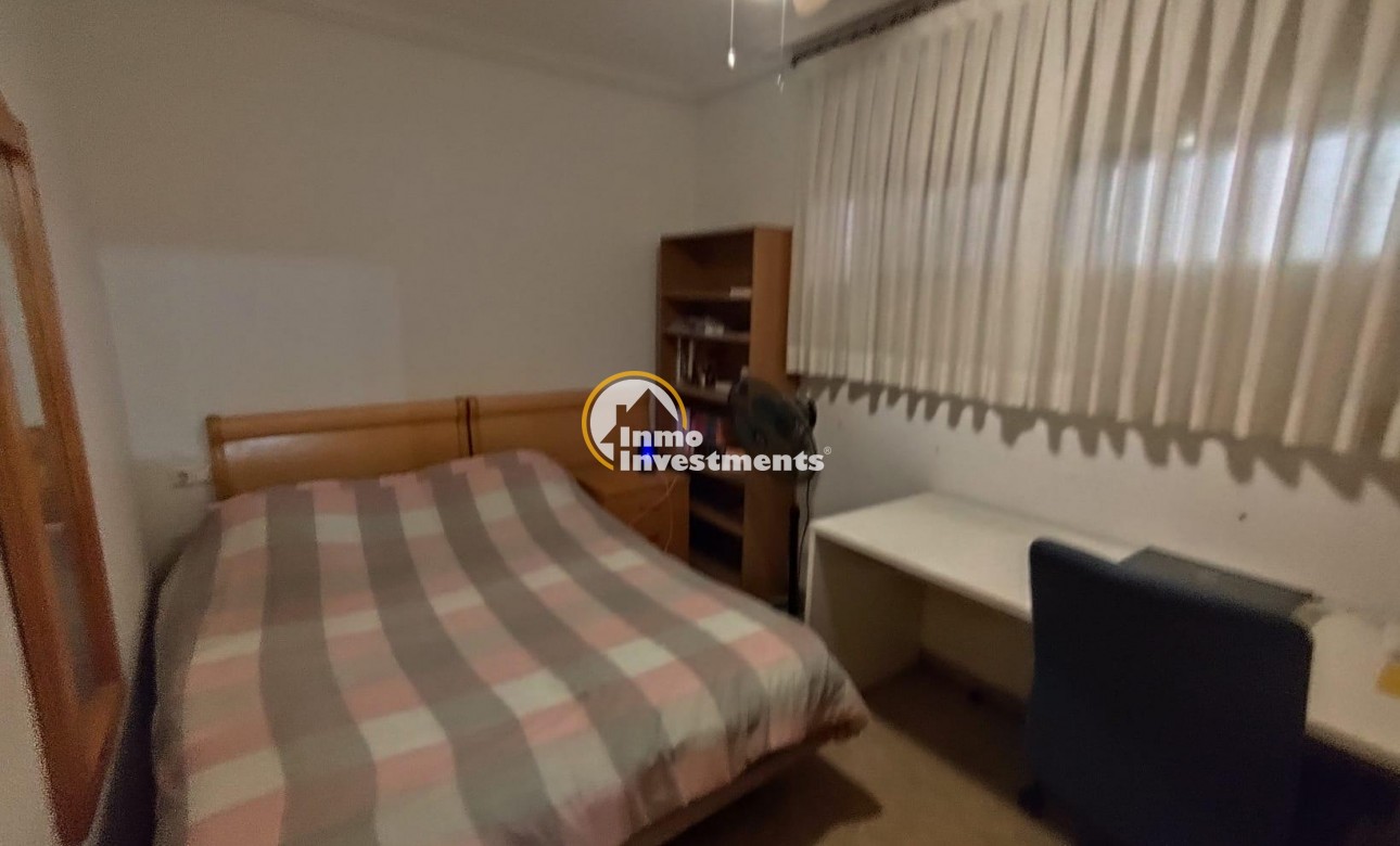 Bestaande bouw - Appartement - Torrevieja - Estacion de autobuses