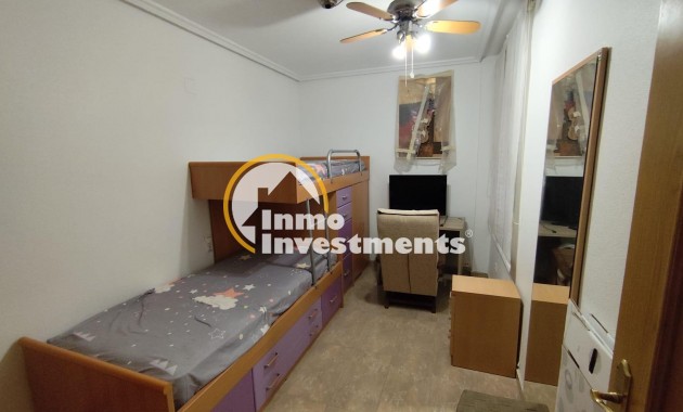 Bestaande bouw - Appartement - Torrevieja - Estacion de autobuses