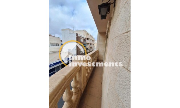 Resale - Apartment - Torrevieja