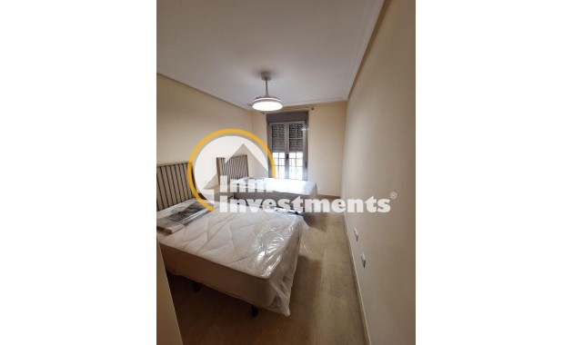 Resale - Apartment - Torrevieja