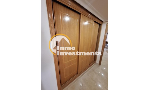 Resale - Apartment - Torrevieja