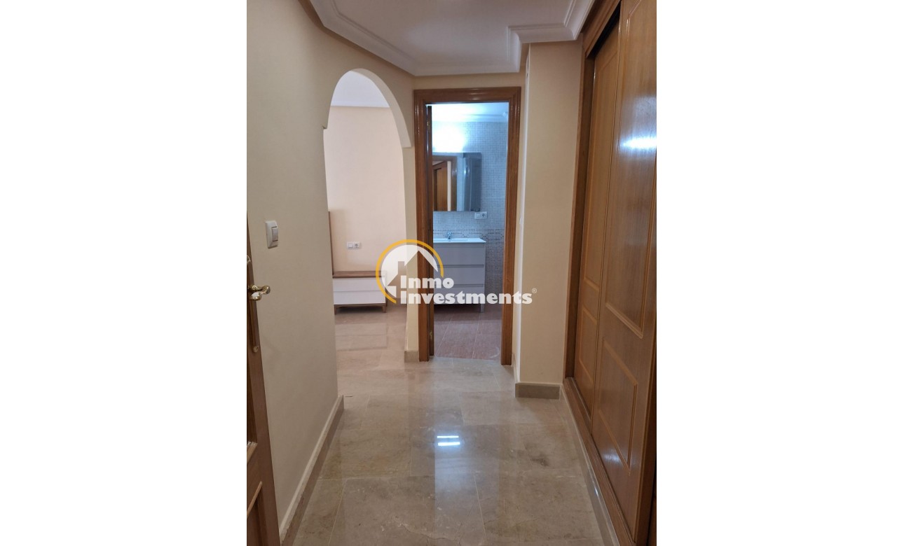 Resale - Apartment - Torrevieja