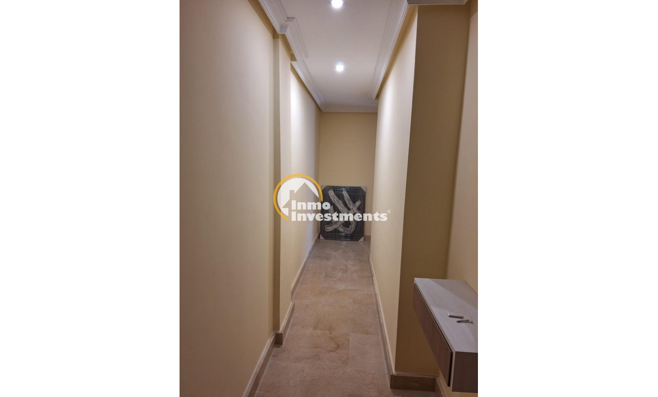 Resale - Apartment - Torrevieja